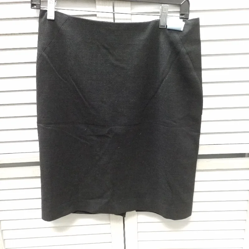 Skirt Midi By Ann Taylor  Size: 4