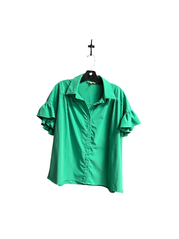 Top Short Sleeve By Entro In Green, Size: M