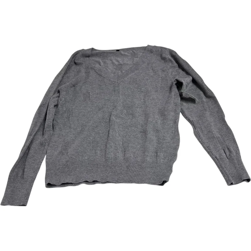 Top Long Sleeve By Clothes Mentor In Grey, Size: M